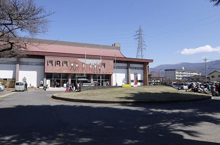 Gymna