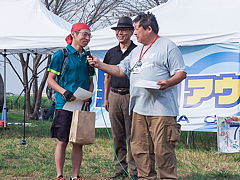 表彰式にて（公式FBより借用）