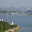 向島大橋と岩子島